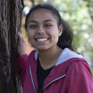 Reina Garay-Solis